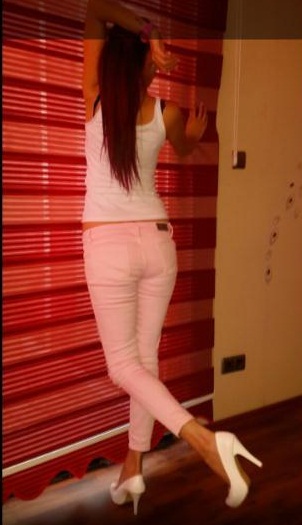 Malikoy Escort